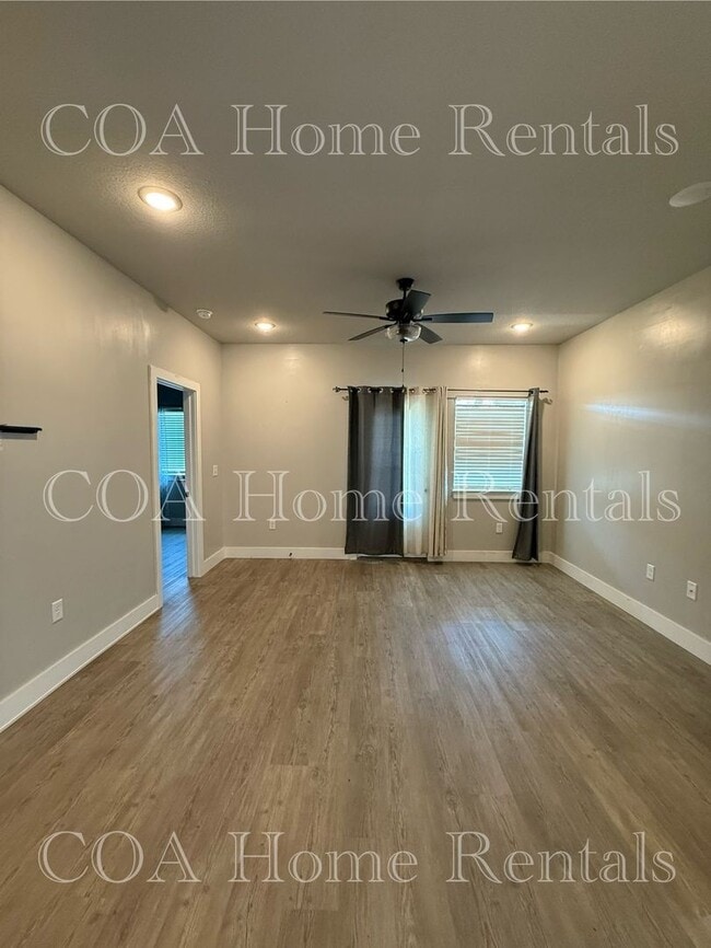 Photo - 1719 S Limuel Cir