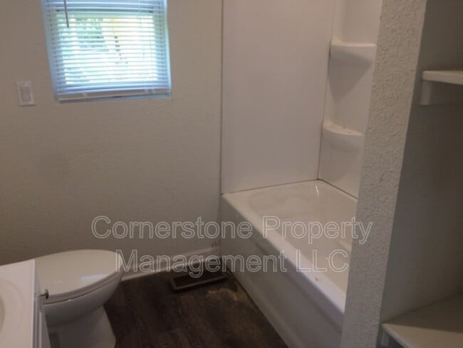 Photo - 34040 W 84th St