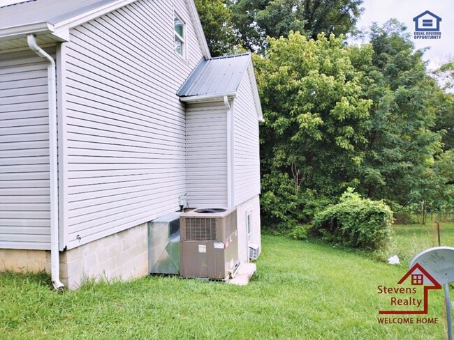 Photo - 1827 W Broad St