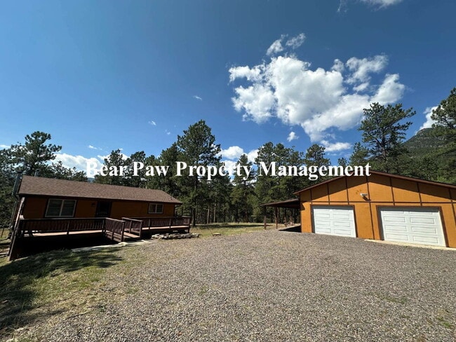 Building Photo - Great Home off Upper Bear Creek!