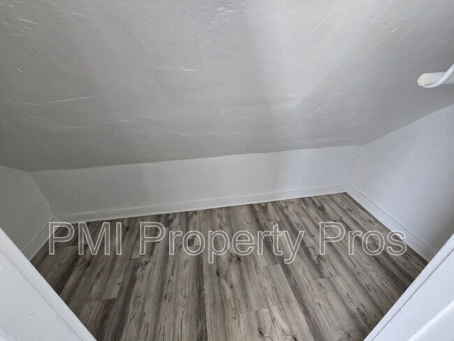 Photo - 2509A North Buffum Street