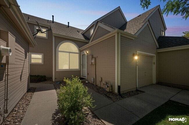 Building Photo - Charming 3BR Townhome in Arvada