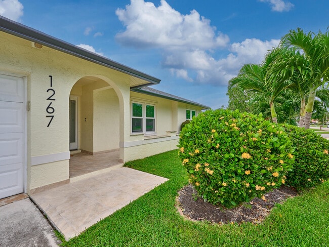 Building Photo - 1267 Summerwood Cir