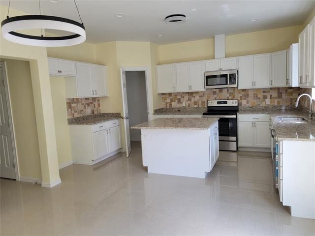 Photo - 4714 Frank St