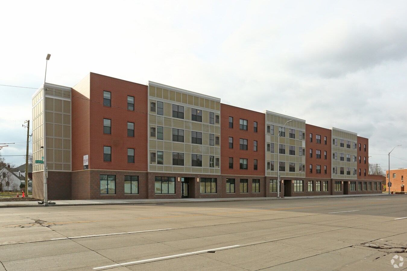 Photo - Gratiot Central Commons Apartments