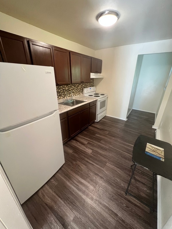 Photo - 2301 Barton Ave Unidad 1