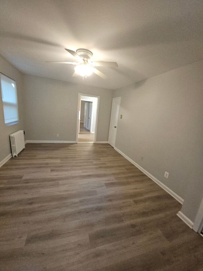 Photo - 8320 Roanoke Ave Unit 3
