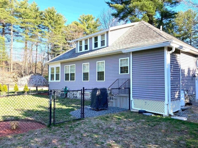 Photo - 37 Lawrence Rd