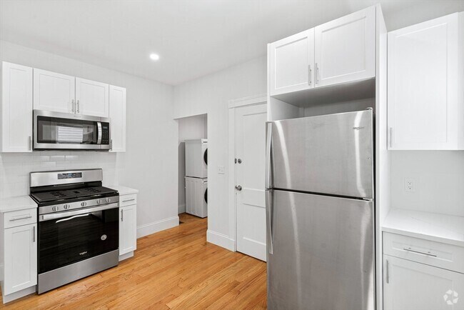 Building Photo - 68 Bakersfield St Unit 1 Rental