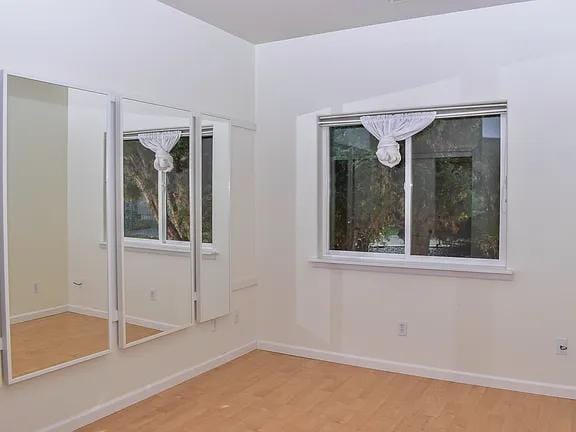 Photo - 2914 Farmington Ave