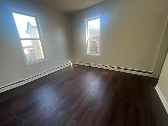 Photo - 271 Summer St Unit 3R