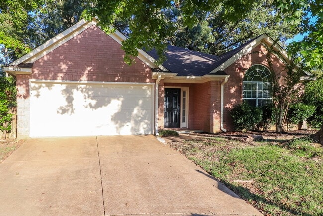 Photo - 3920 Pecan Trace Cove