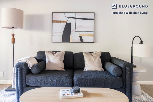 Photo - 202 Calvert Dr Unidad FL2-ID2106