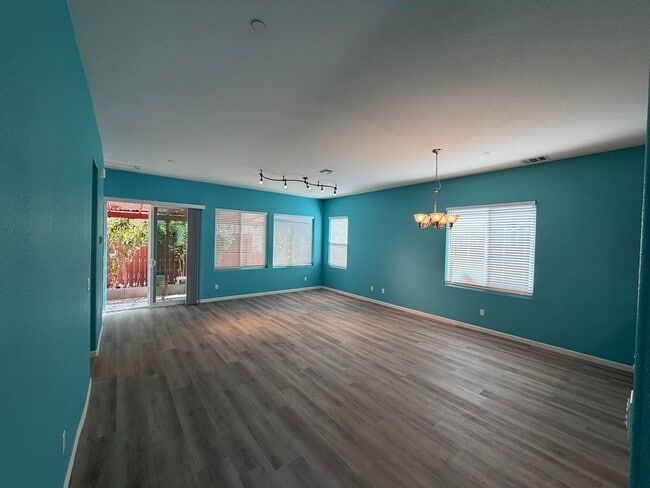 Photo - 3 Bedroom | 2.5 Bathroom | Single Family Home