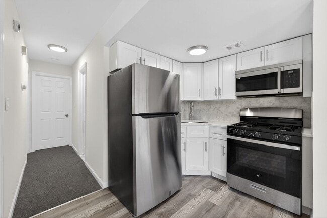 Photo - 147-20 226th St Unit 147-20 226th St - First Floor