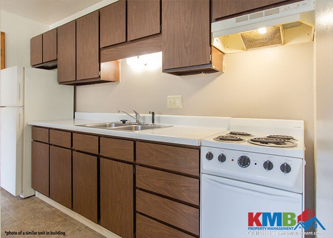 1020 Twixt Town Rd NE Unit 6