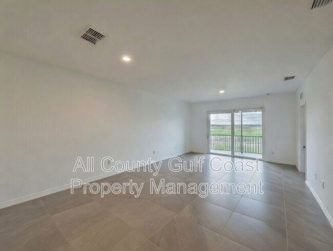 Photo - 19140 Scallop Lp