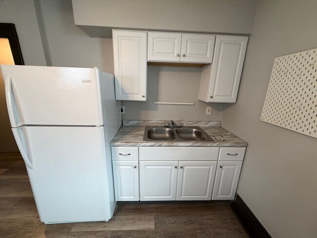 Photo - 526 Westinghouse Ave Unidad 2