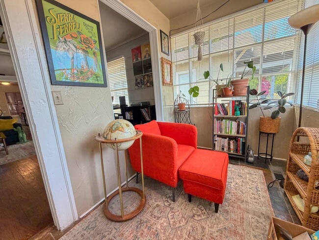 Photo - 622 NW 27th St