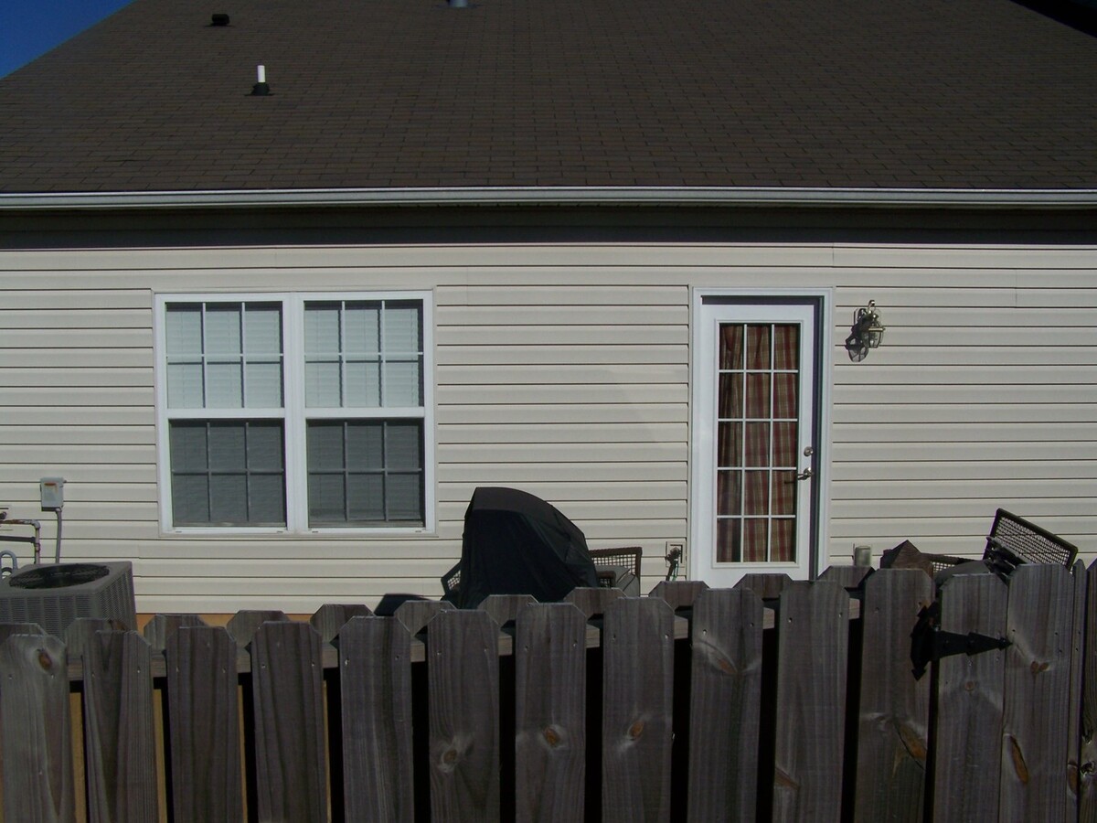 Charming 2-Bed, 2-Bath Ranch-Style Townhou... - Charming 2-Bed, 2-Bath Ranch-Style Townhou...