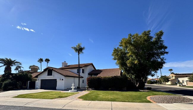 Photo - BEAUTIFUL 3 BEDROOM 3 BATH CORNER LOT WITH POOL AND LARGE BACKYARD NORTH SCOTTSDALE