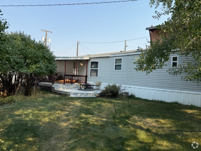Building Photo - 13 1/2 S Davidson Ave Rental