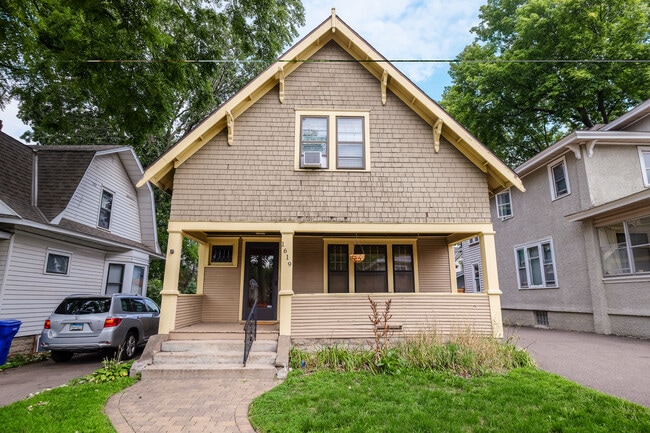Photo - 1619 Selby Ave