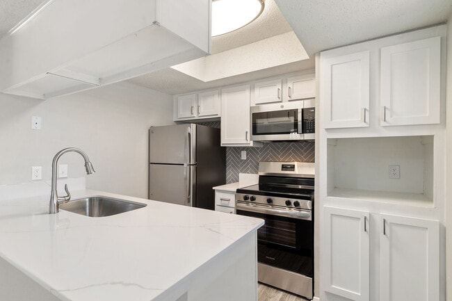 Building Photo - Enclave at Prestonwood Rental