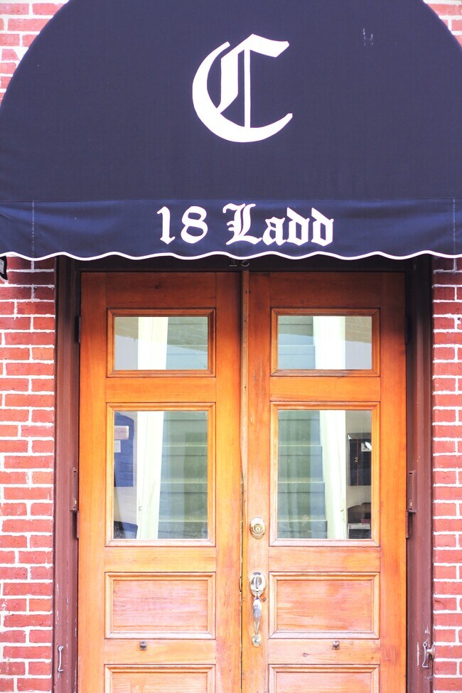 18 Ladd St Unit 18 Ladd St. Apt 2