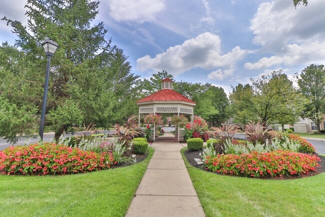 Building Photo - Millstream Village Rental
