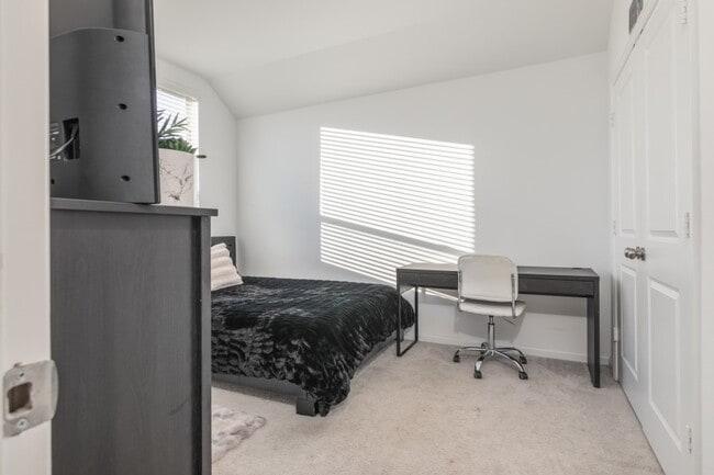 Photo - 10622 Cabot Trl