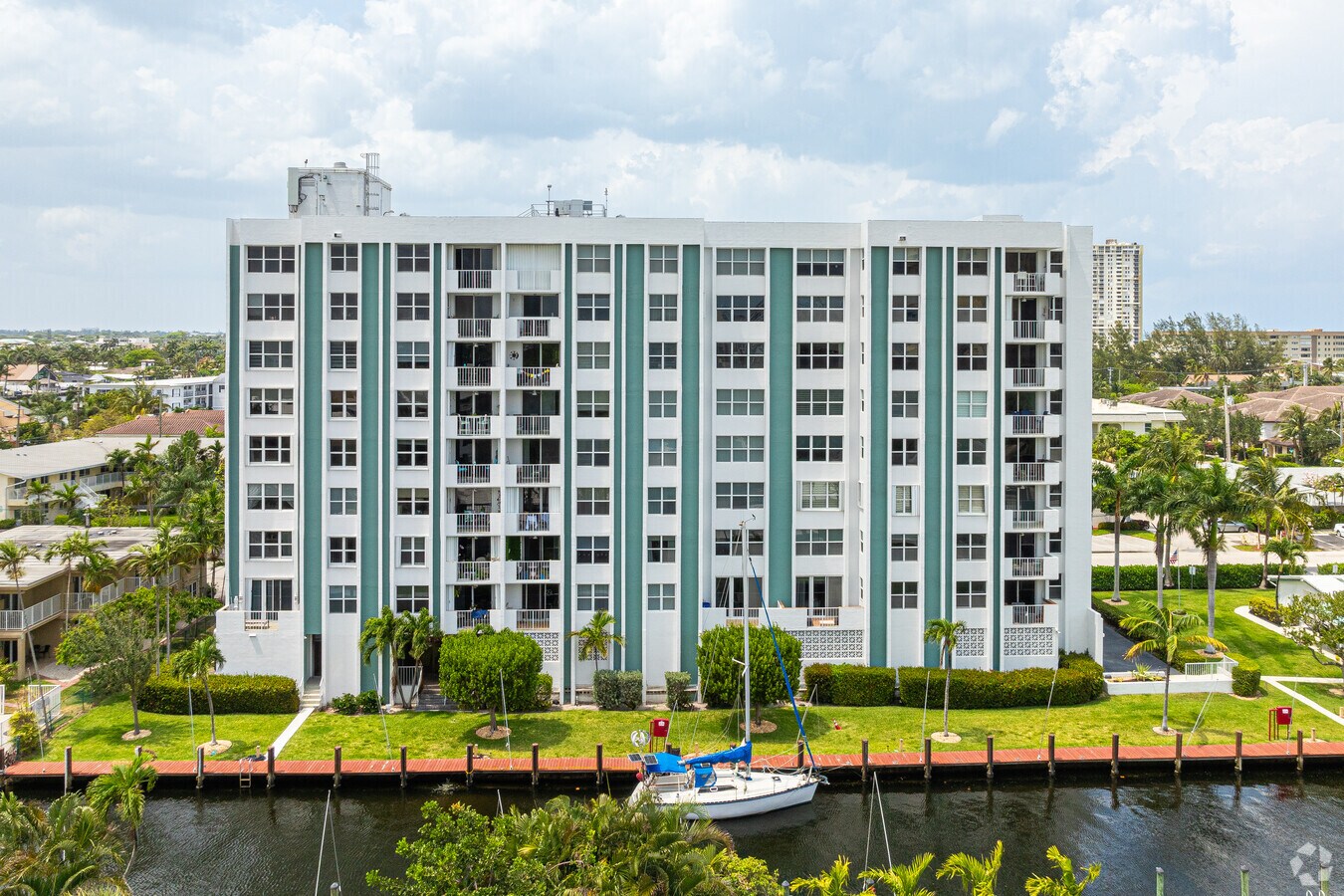 Photo - Savoy East Condominium