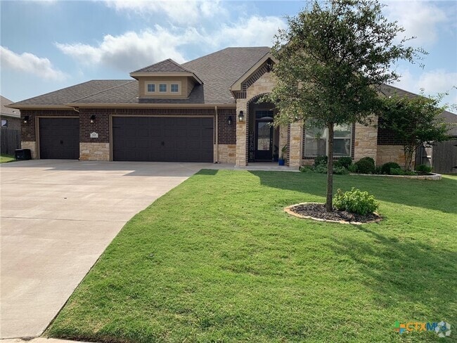 Building Photo - 515 Salt Lick Dr Rental