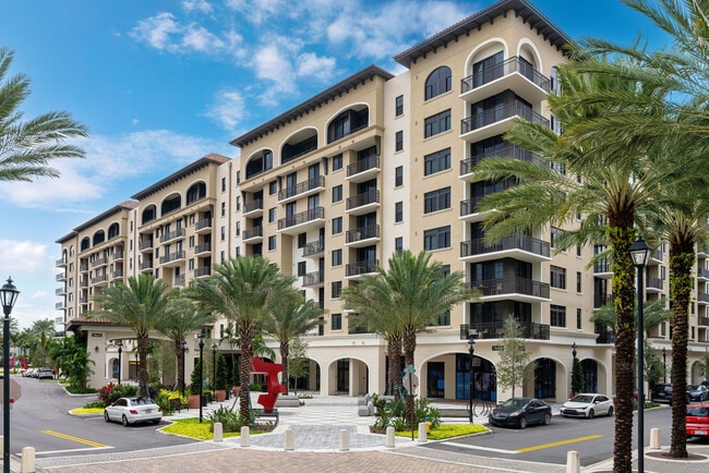 Photo - Manor Miramar