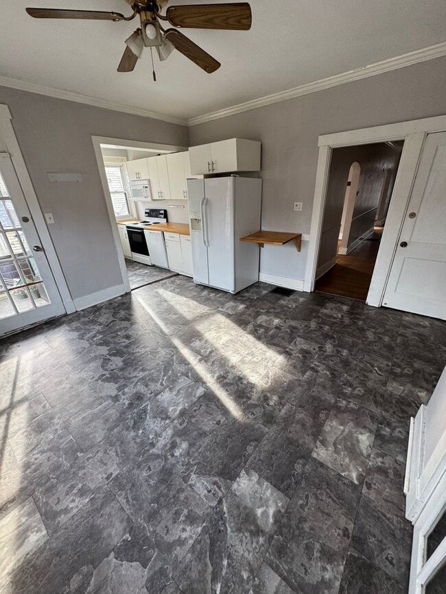 Photo - 529 Ohio River Blvd