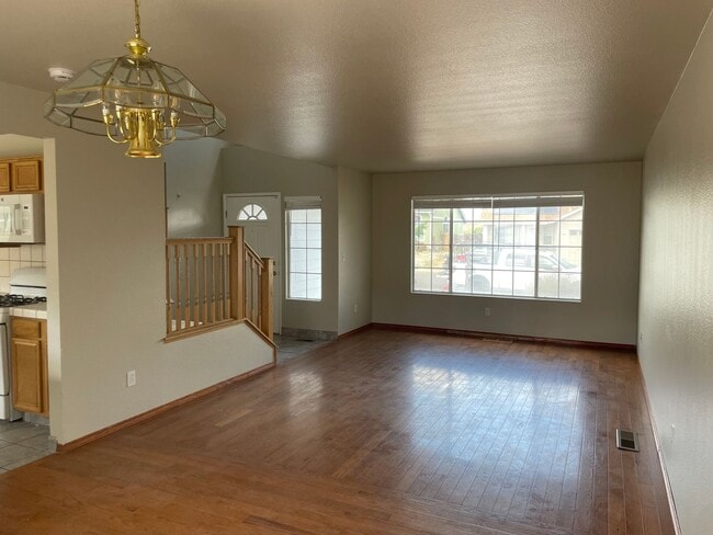8024 Moss Creek Dr