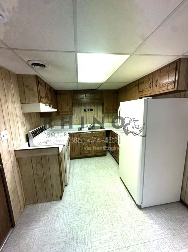 Photo - 825 W Arapahoe Ave Unit B
