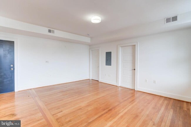 Photo - 1575 Spring Pl NW Unit 32
