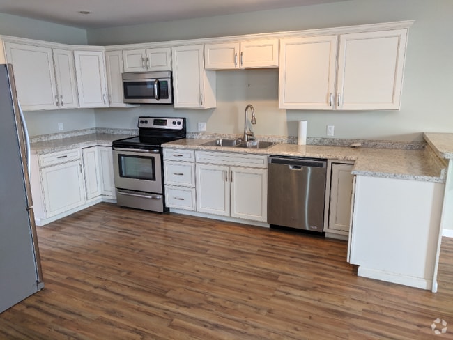 Building Photo - 55 E Columbus Ave Rental