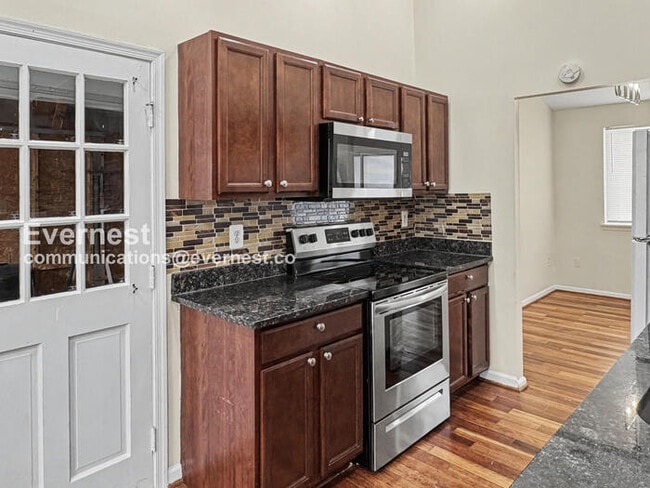 Photo - 9005 Heatherfield Ct