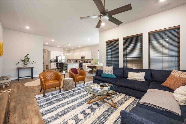 5622 Vintage Oaks Ln
