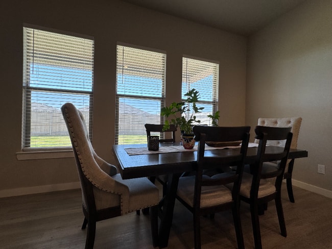 Photo - 6725 Blue Sky St