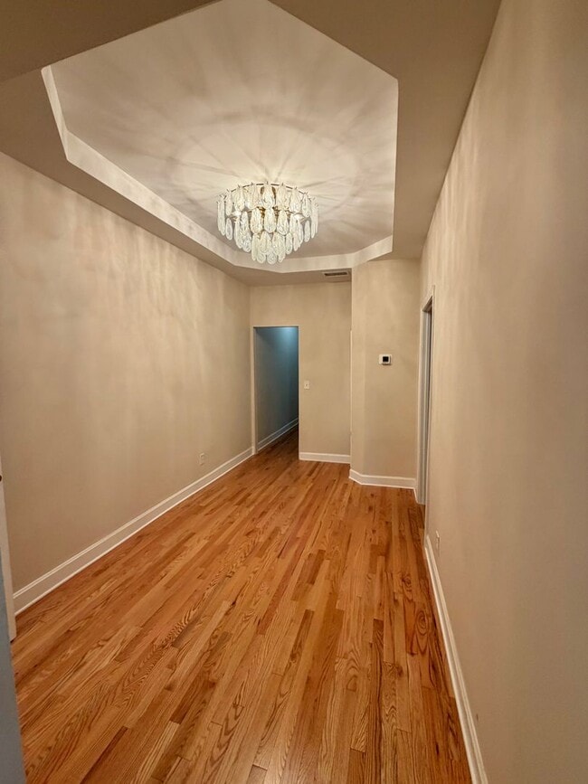 610 E Duffy St Unit 610 E Duffy St