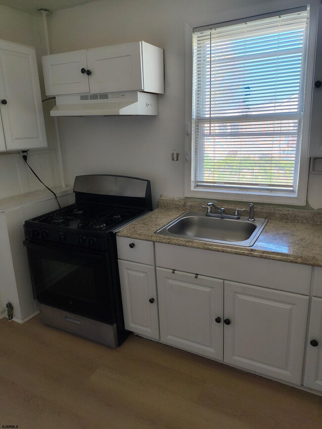 Photo - 1523 N Arkansas Ave