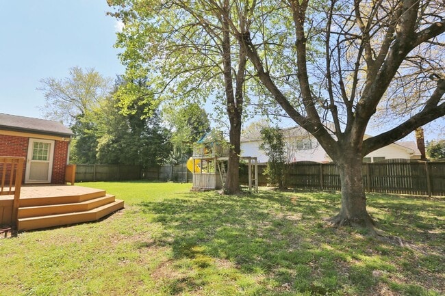 Photo - 1321 Conrad Ln