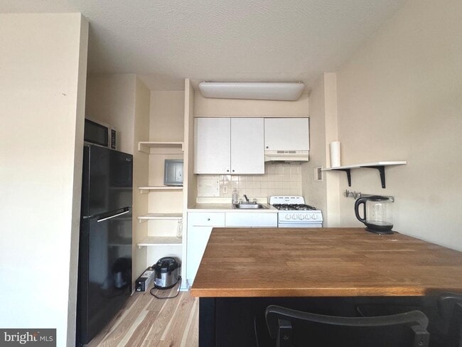 Photo - 2101 Chestnut St Unit 607