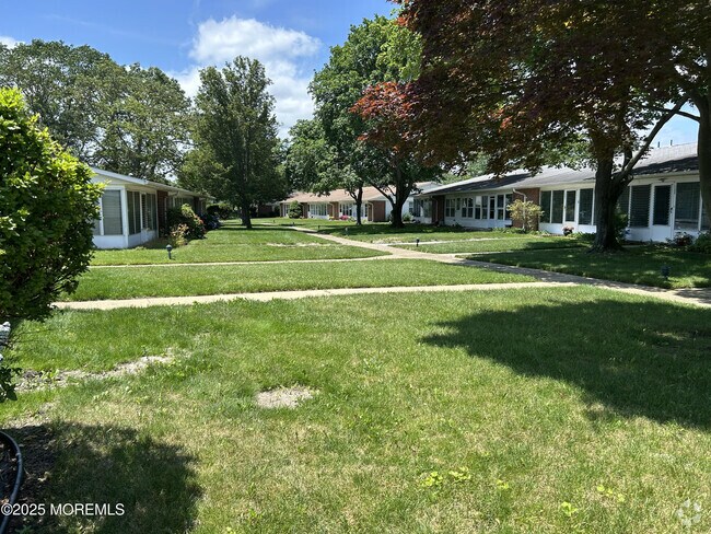 Building Photo - 1174C Clydebank Ct Rental