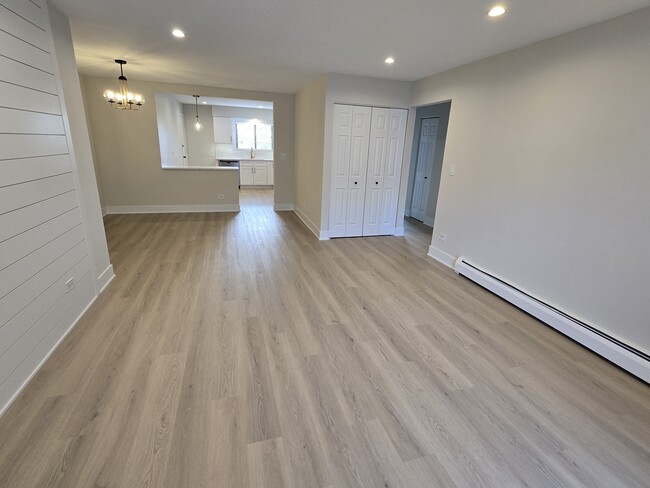 Photo - 10403 Dearlove Rd Unidad 4