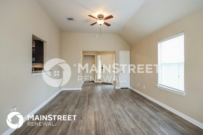 Photo - 308 Broken Pine Ct