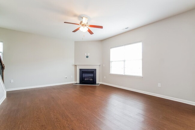 Photo - 3616 Waleback Ln